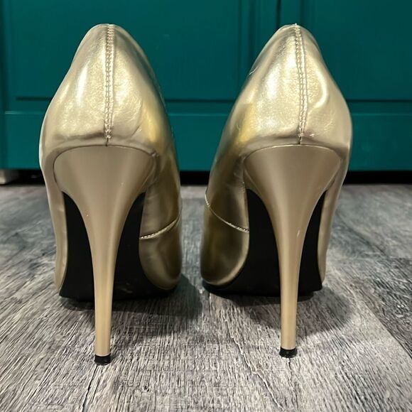 Diba Gold Stiletto Heels 7M - Picture 4 of 7